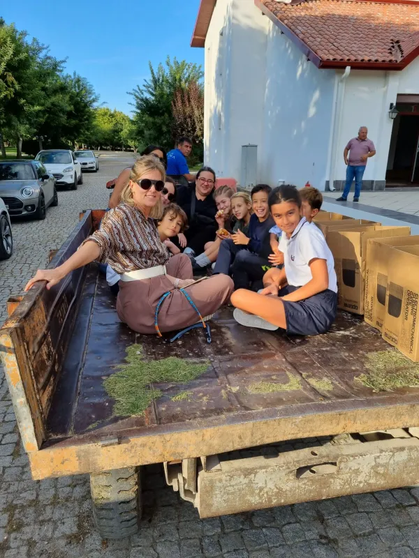 Farkına Var Açlık Var