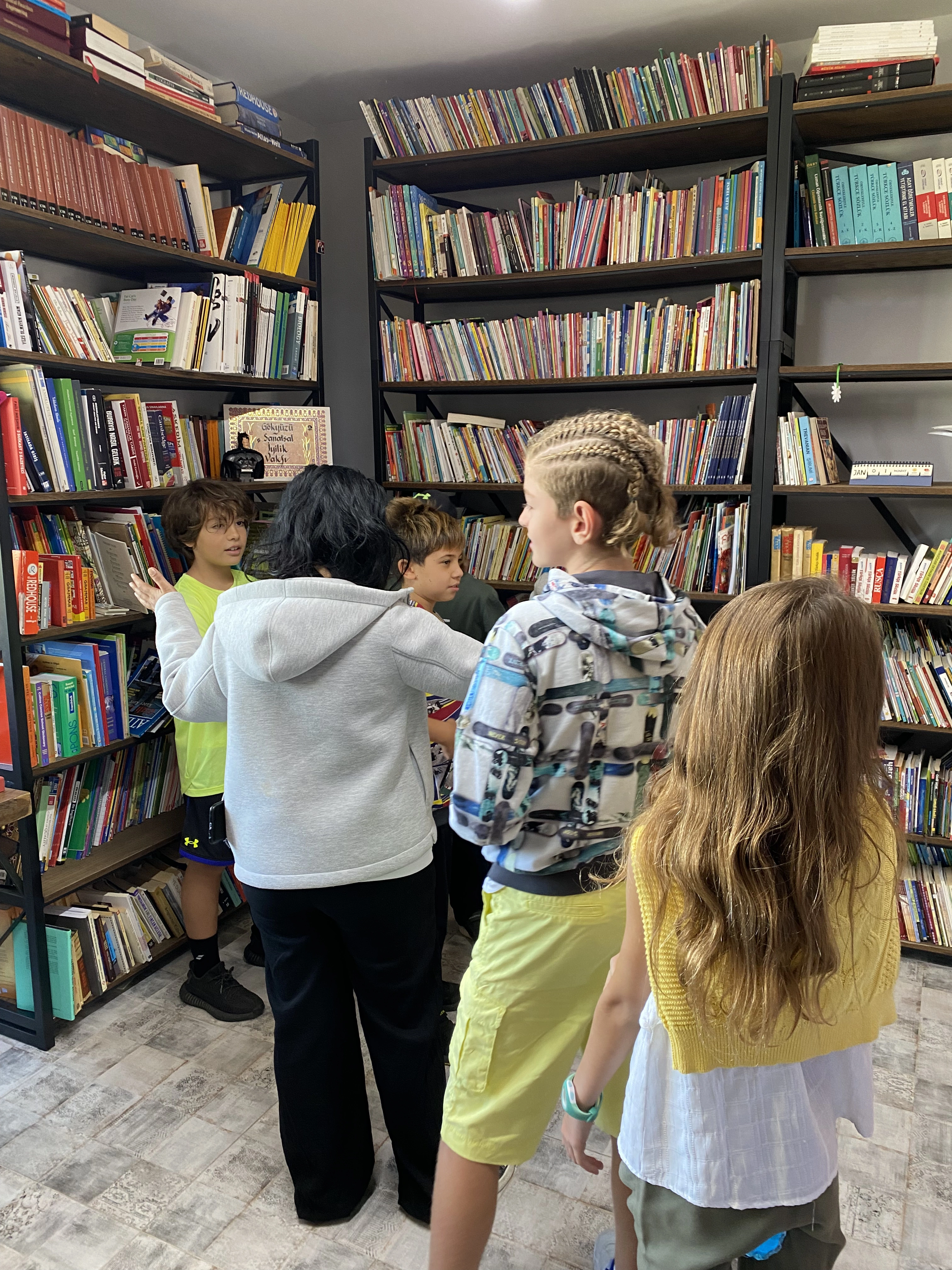 Farkına Var Açlık Var 11