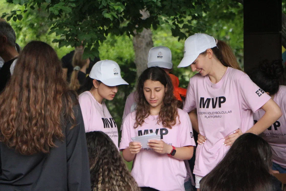 Modern Voleybolcular Platformu 6